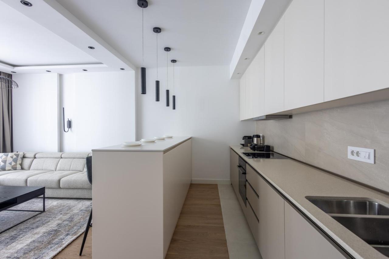 Terra Luxe Residences Sajmiste Extérieur photo